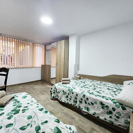 Cosy Apartment With A Sunny Balcony In Varna Luaran gambar